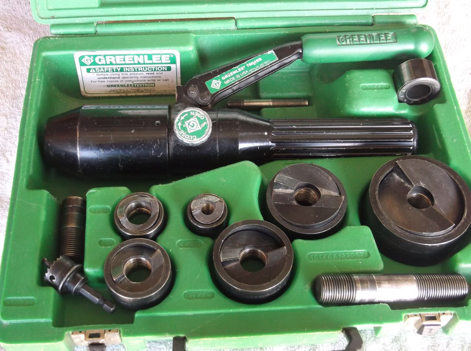 Greenlee Quick Draw Hydraulic Punch Driver