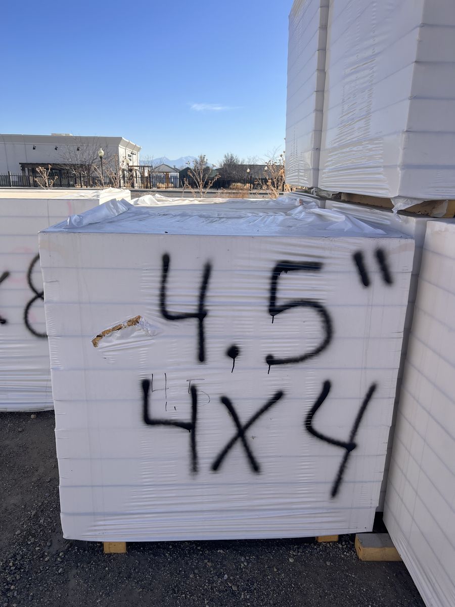 4x4 4.5 Polyiso Rigid Foam Insulation