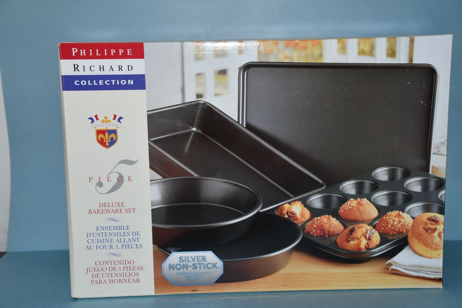 NIB 5 PIECE NON STICK PAN SET ~ 2 CAKE PANS, MUFFIN PAN, ROASTING PAN, COOKIE PAN