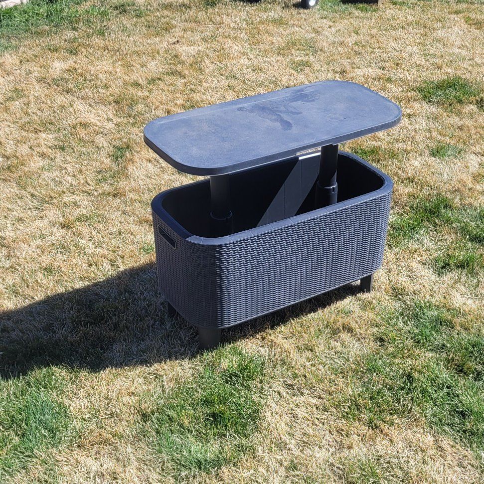 Outdoor cooler and table
