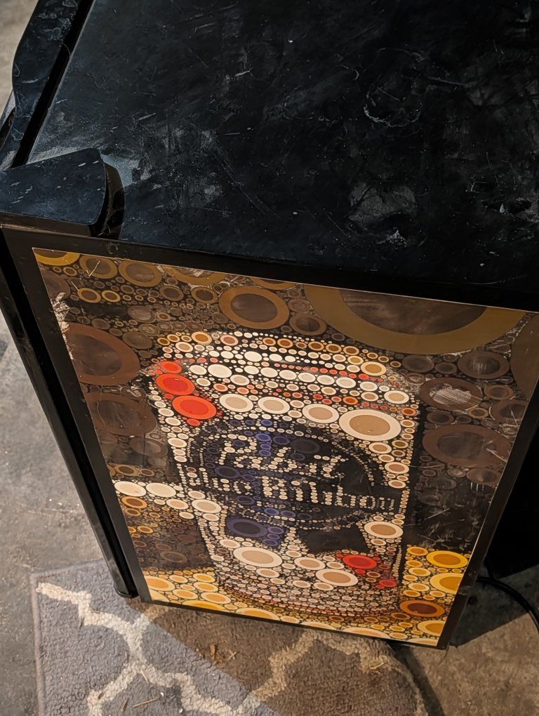 ,30"tall 17"wide, 18"deep igloor cooler/freeze wih