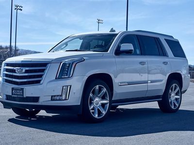 2020 Cadillac Escalade Premium Luxury