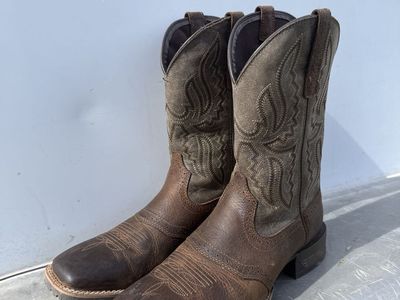 Ariat Men's 10.5D Energy Max Western Cowboy Boots Brown Style 10046987