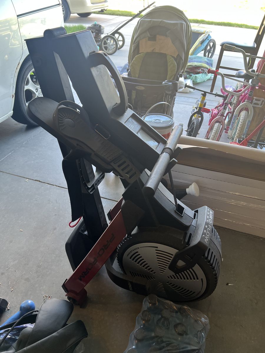Pro Form Rowing Machine