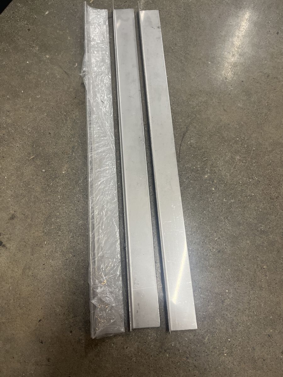 Unbranded Aluminum Angle Bar Stock - 4 Pieces, New in Packaging, Various Lengths