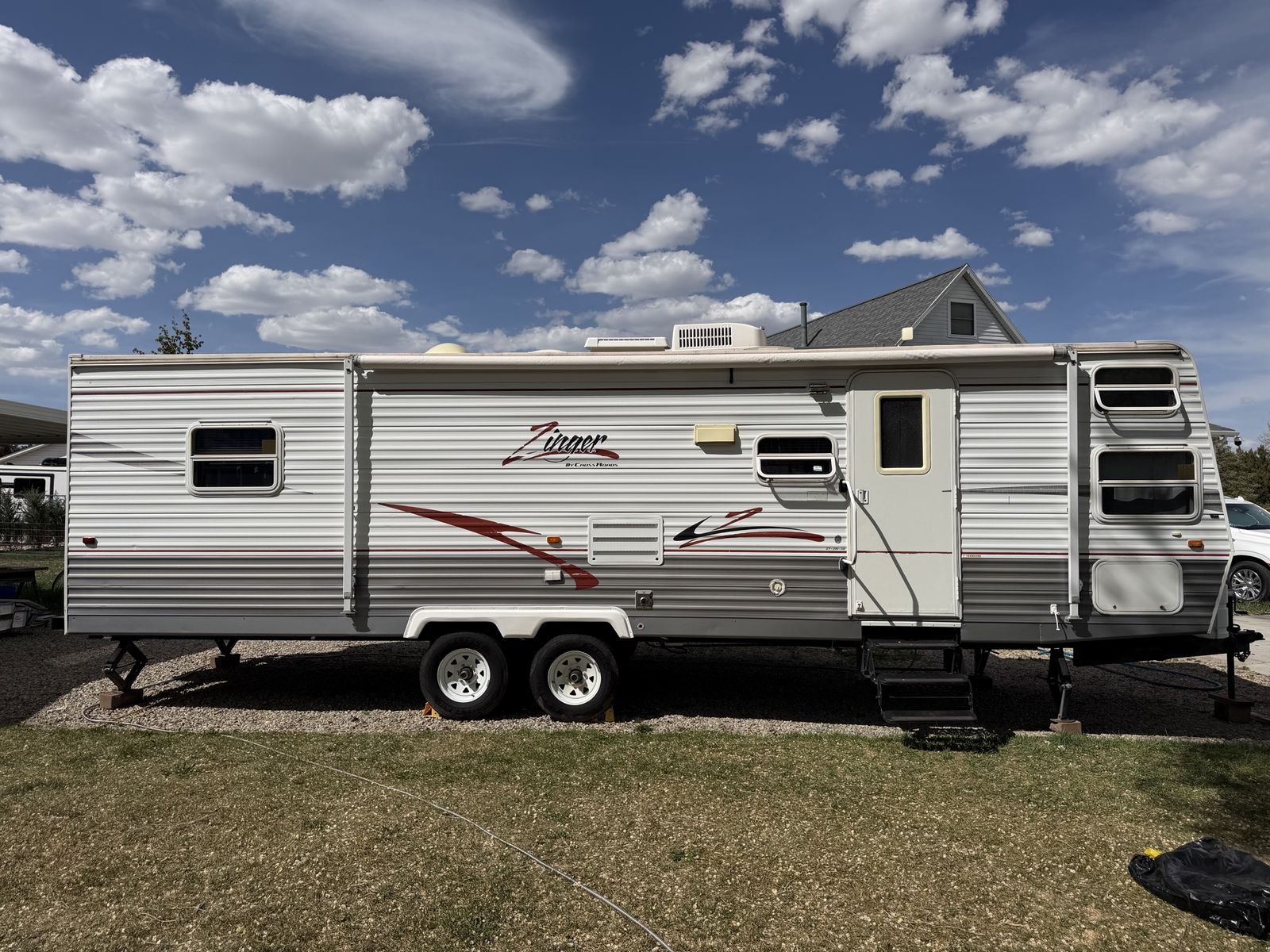 Zinger 32ft bunkhouse travel trailer