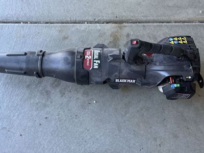 Black Max Axial 26cc Gas Leaf Blower