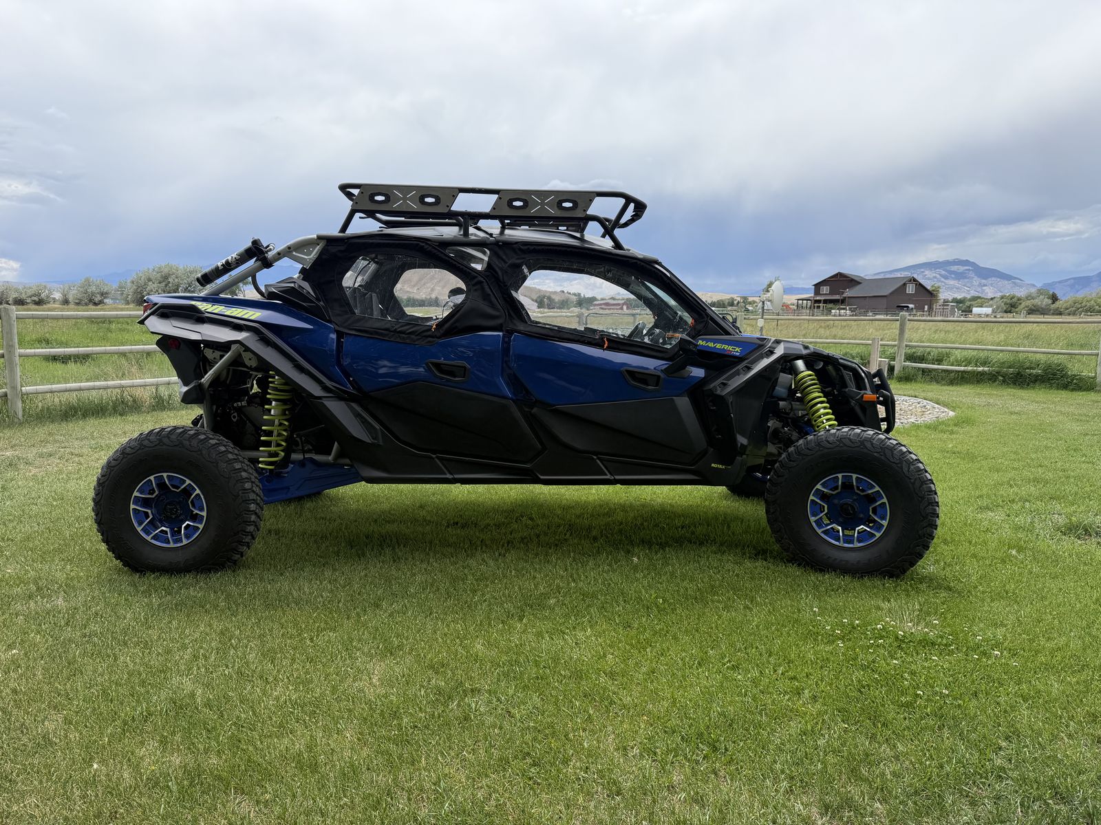 Can-Am Maverick X3 Max X RS Turbo RR Side-by-Side - Blue/Black, 4-Seater