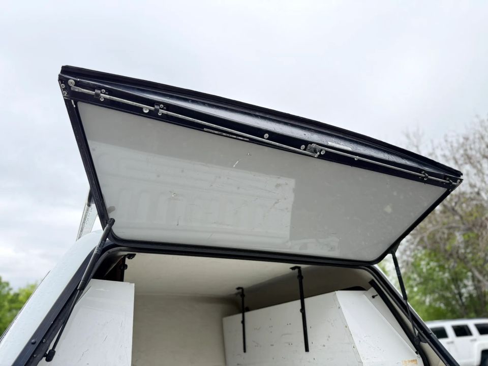 Main image 16