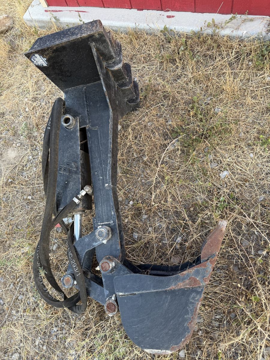 Main image 3