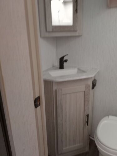 Main image 7