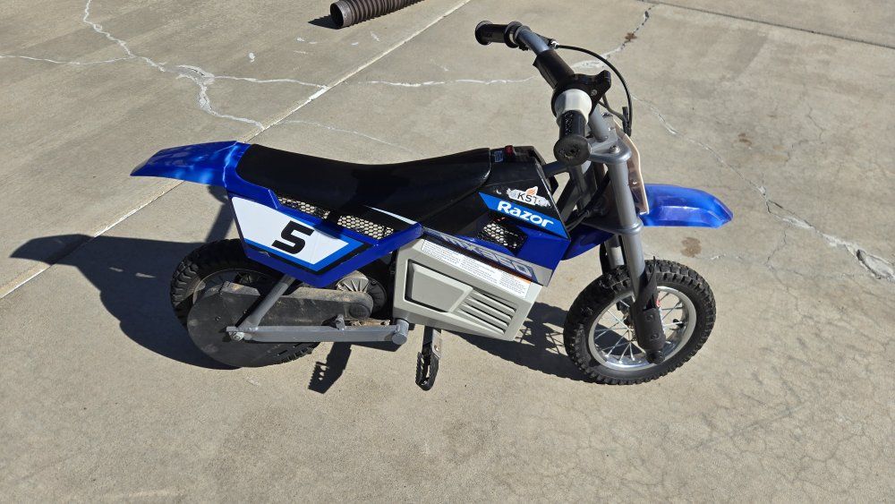 Razor MX350 Dirt Rocket Electric Bike