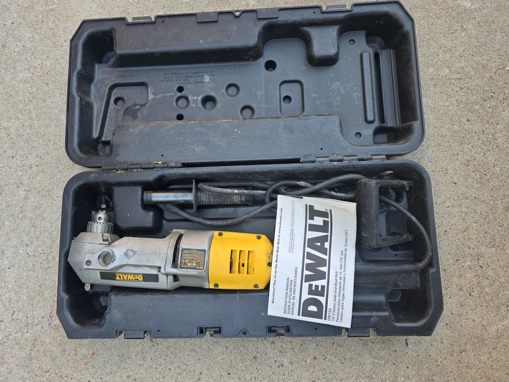 Dewalt 1/2 " right angle joist and stud drill, DW124
