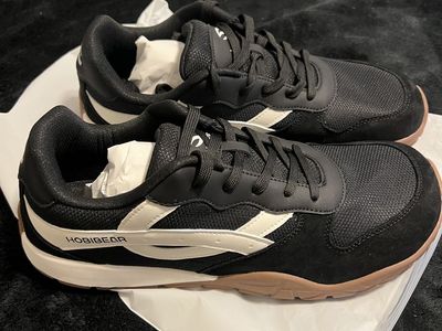 Hobibear Widetoe Shoes (2 Pairs available)
