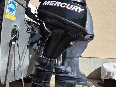 Mercury 2011, 4 stroke, 8HP