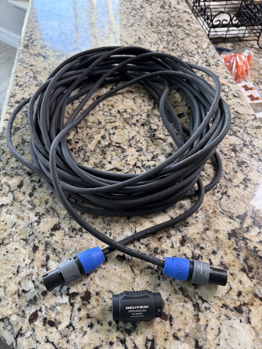 Neutrik 50' Speaker Cable