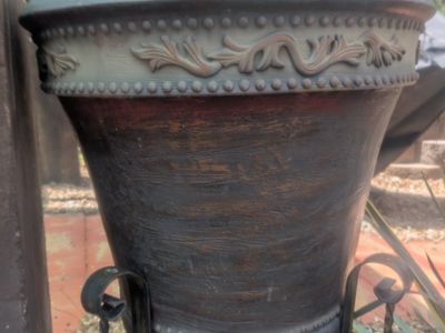 2 large planters