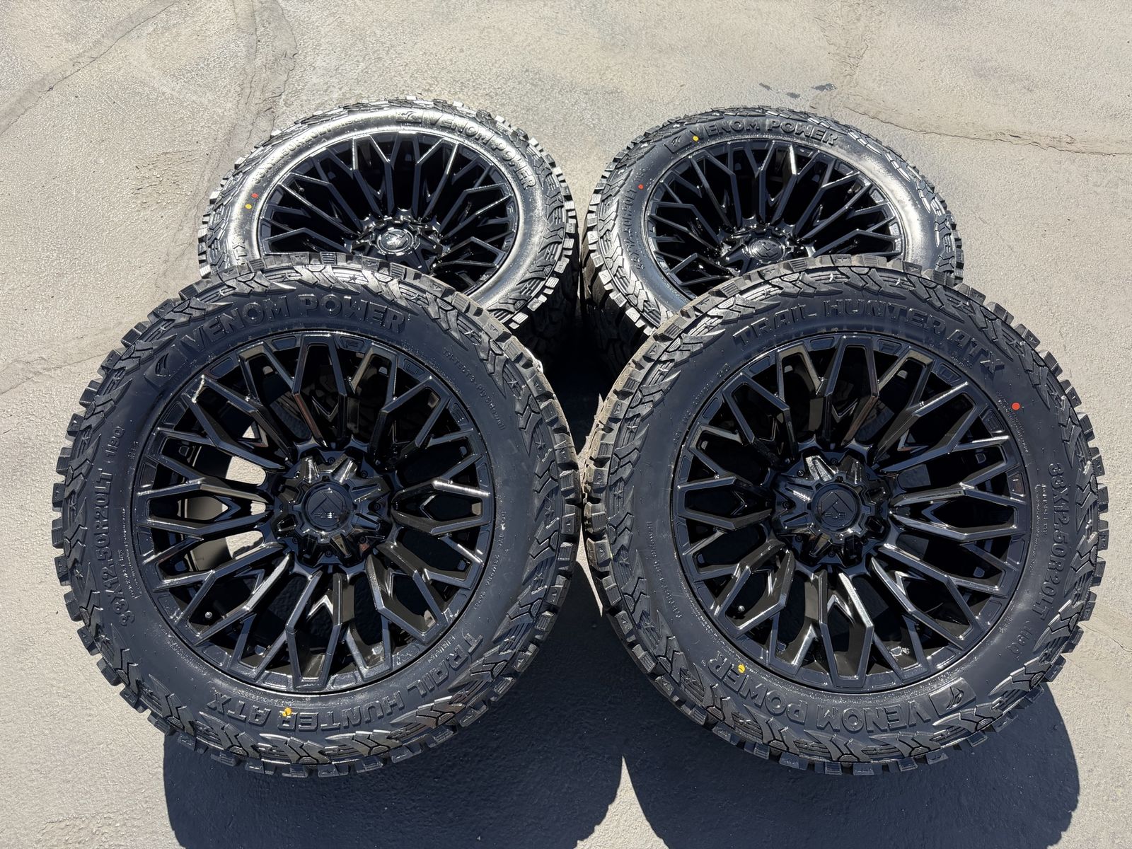 New 33x12.50r20 Venom ATX Black Fuel Strike 6x5.5 Chevy Silverado 1500 GMC 6x135 Ford F150 F 150 Ram 1500 6 lug wheels and tires