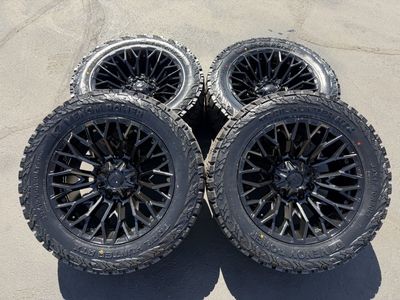 New 33x12.50r20 Venom ATX Black Fuel Strike 6x5.5 Chevy Silverado 1500 GMC 6x135 Ford F150 F 150 Ram 1500 6 lug wheels and tires