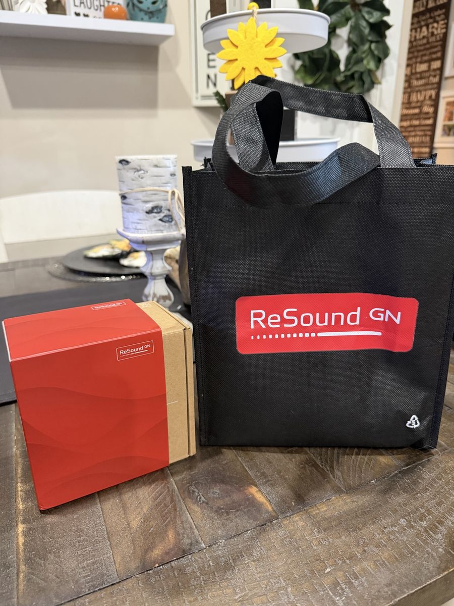 ReSound GN  bluetooth Hearing Aid Charger Case with Accessories - new