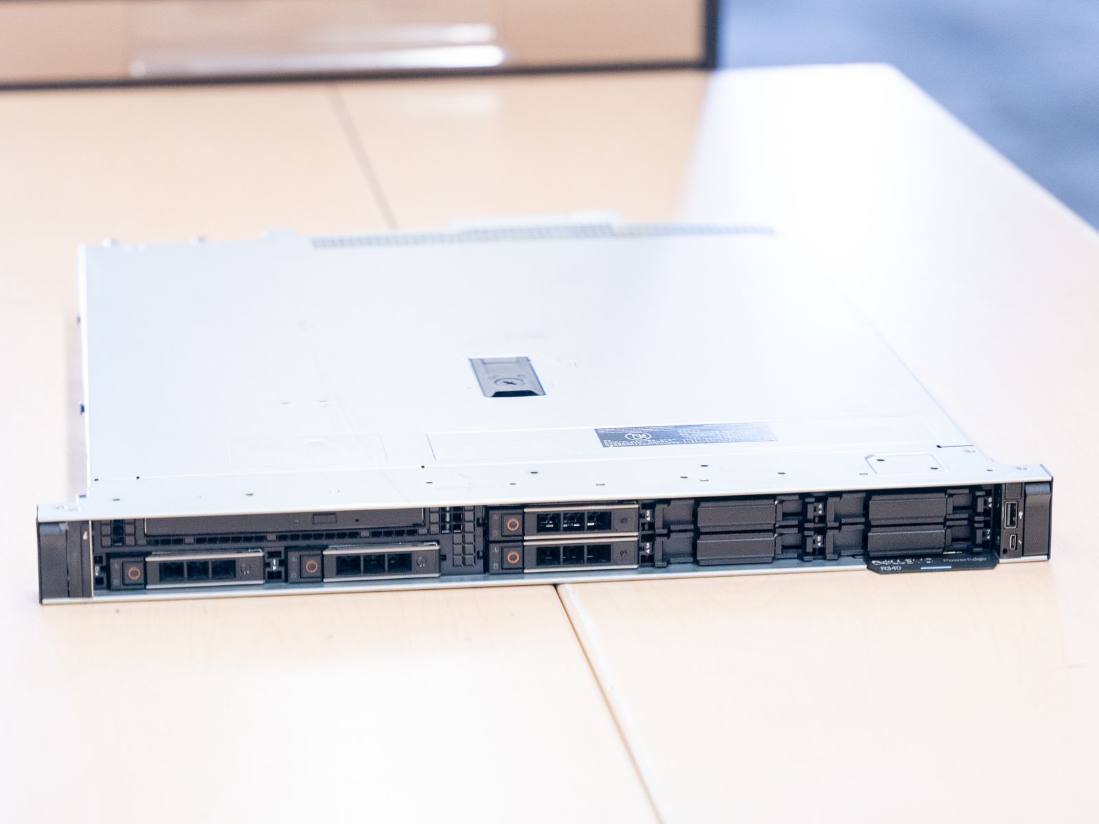 Dell Poweredge R340 Server | Quiet and Power Efficient | Xeon CPU, 32GB RAM, iDRAC Enterprise