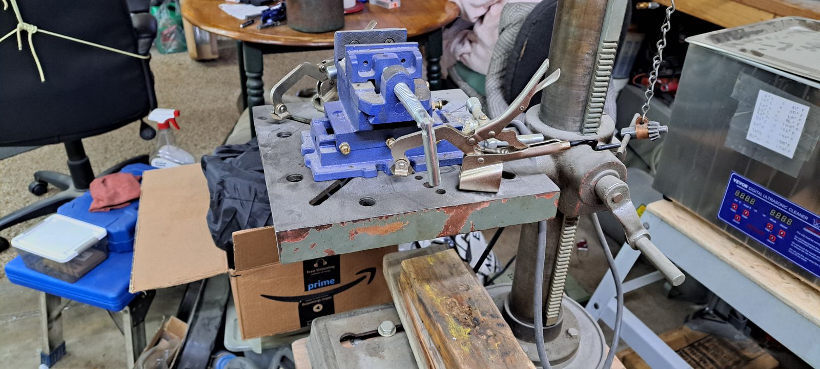 Main image 3
