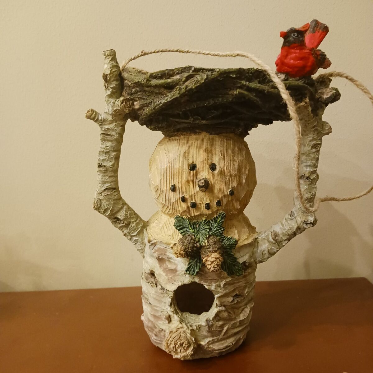 Snowman birdfeeder