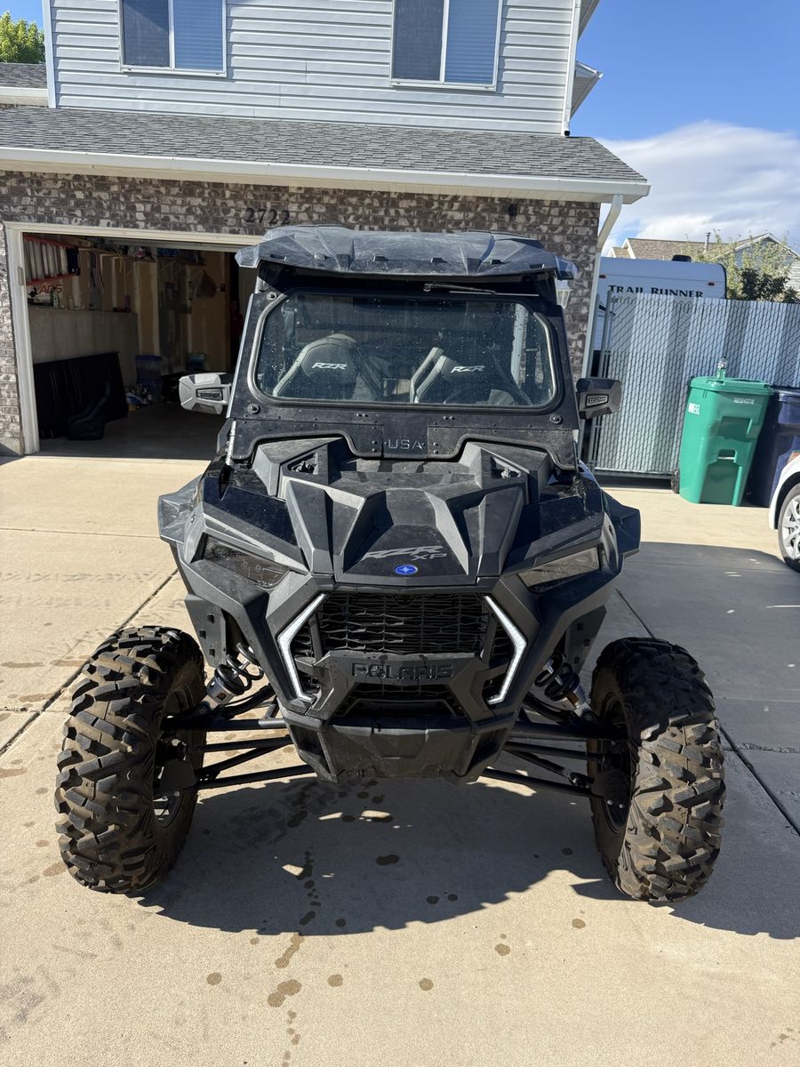 Polaris RZR XP4 1000