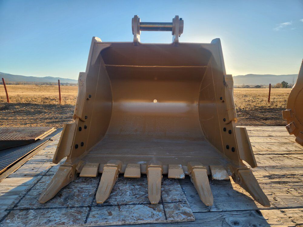 53" Digging Excavator Bucket