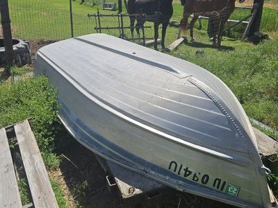 Blue Fin Boat