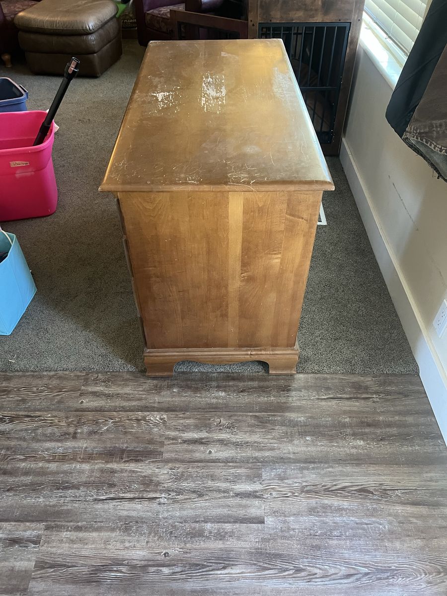 Main image 3