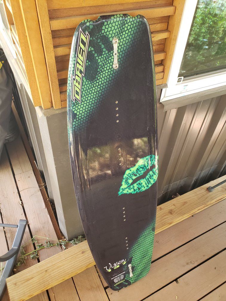 wakeboard 137cm