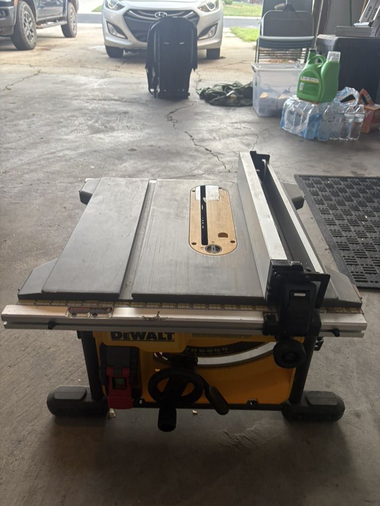 dewalt table saw
