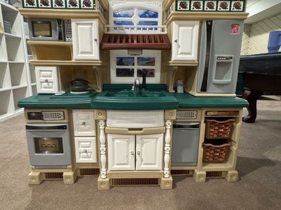 Step2 Grand Walk-In Kitchen Play Set - Realistic Appliances & Accessories Included