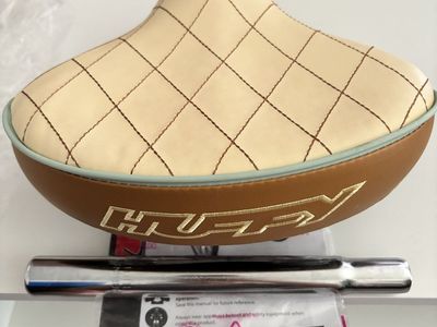 New Huffy Nel Lusso Cruiser Bike Seat Saddle Brown Cream Quilted Stitch Padded