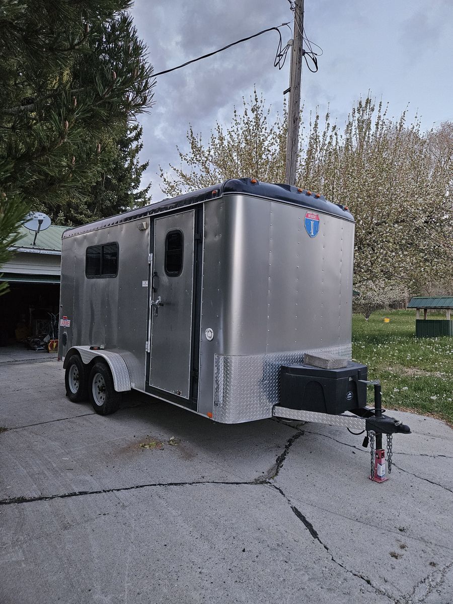 2016 Interstate 7x14 enclosed trailer