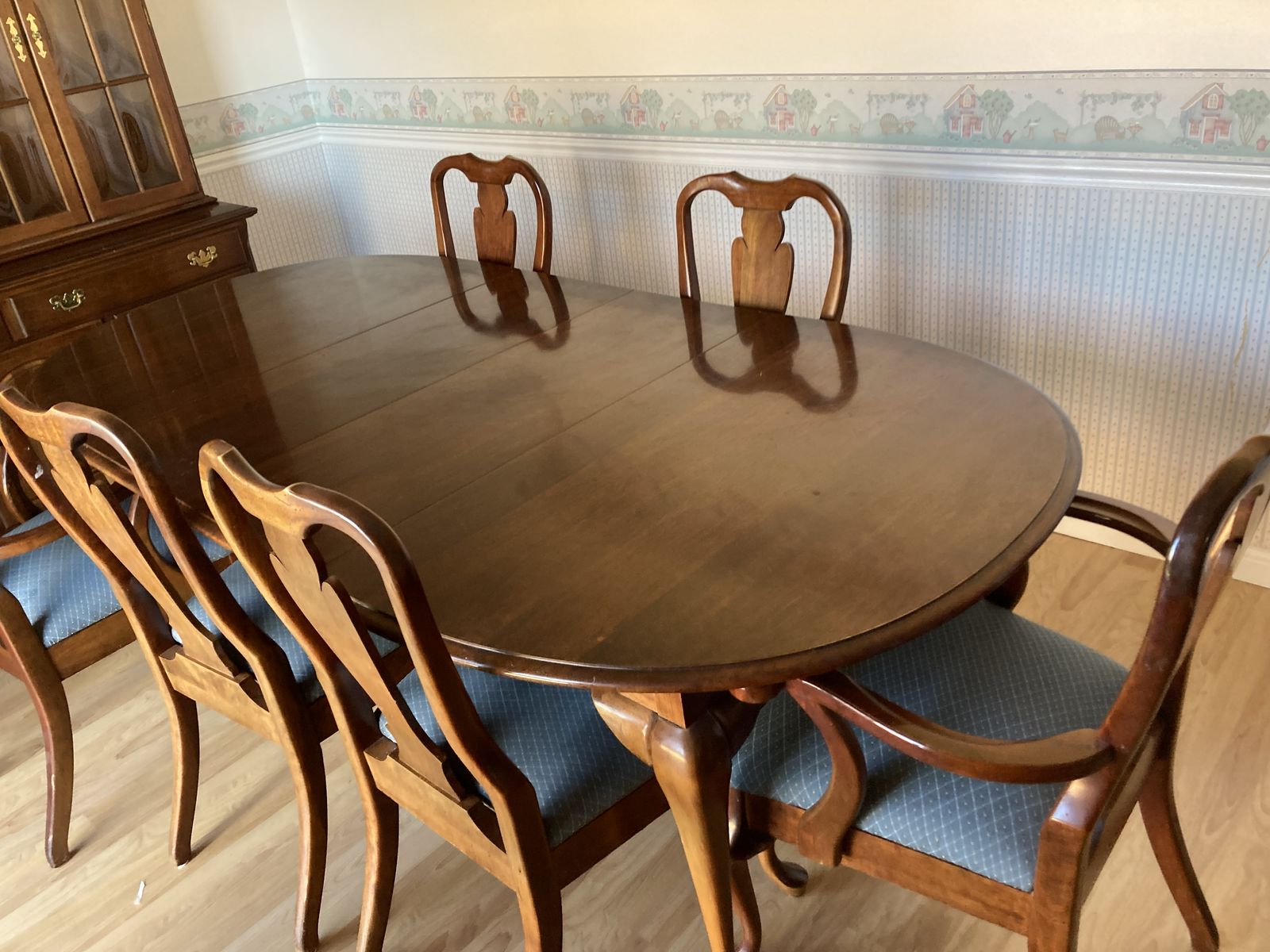 Solid Wood Dining Table with 6 chairs