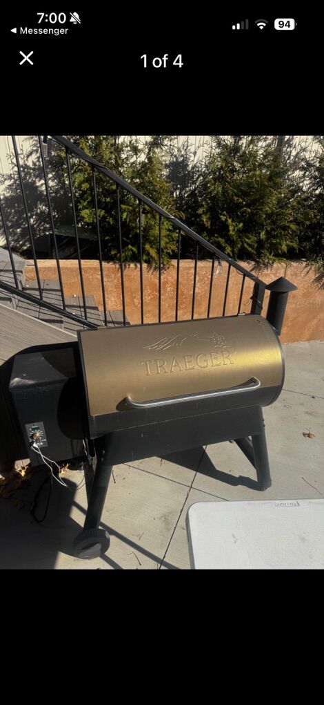 Traeger Pro Series 34 Pellet Grill - Bronze
