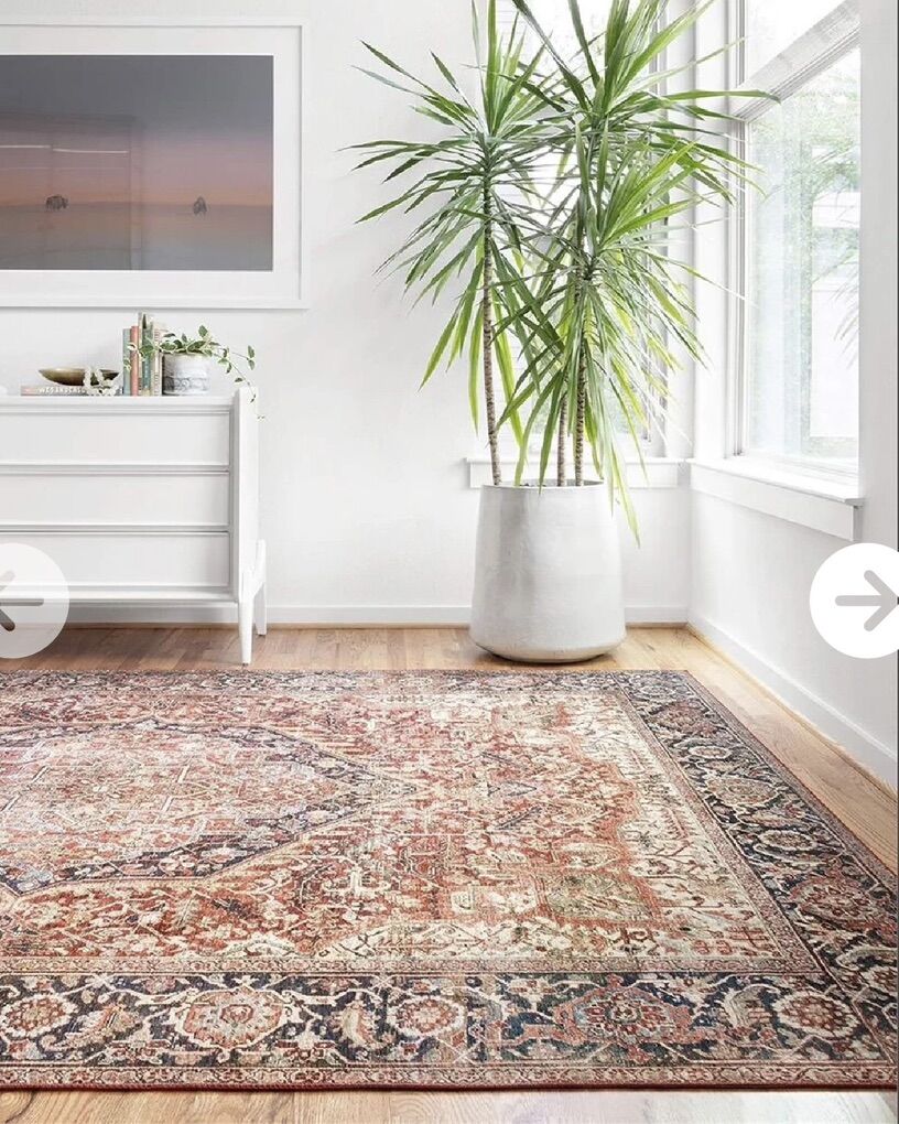 New! Loloi Layla Collection 7'6x 9'6 Area Rug