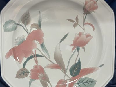 80’s VTG Mikasa Continental Silk Flowers Dinner Plates & Pasta /One-Dish Meals Bowl set of 8 in Never-Used Perfect Condition