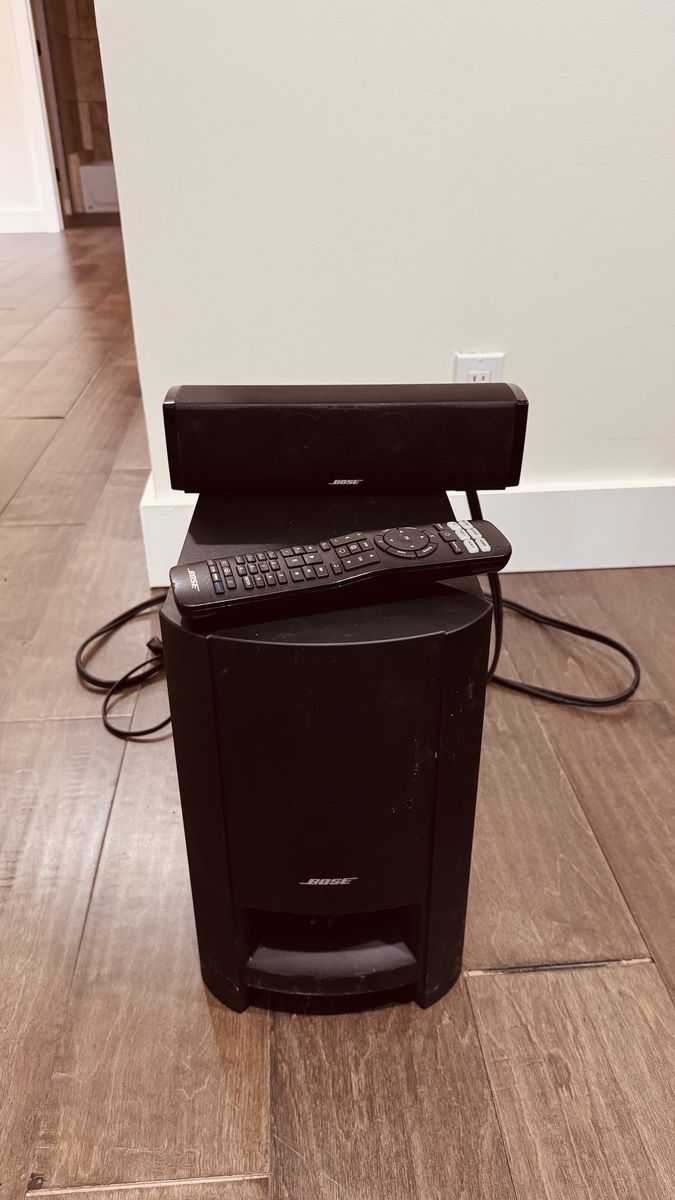 Bose CineMate 15 Home Theater Speaker Sound System