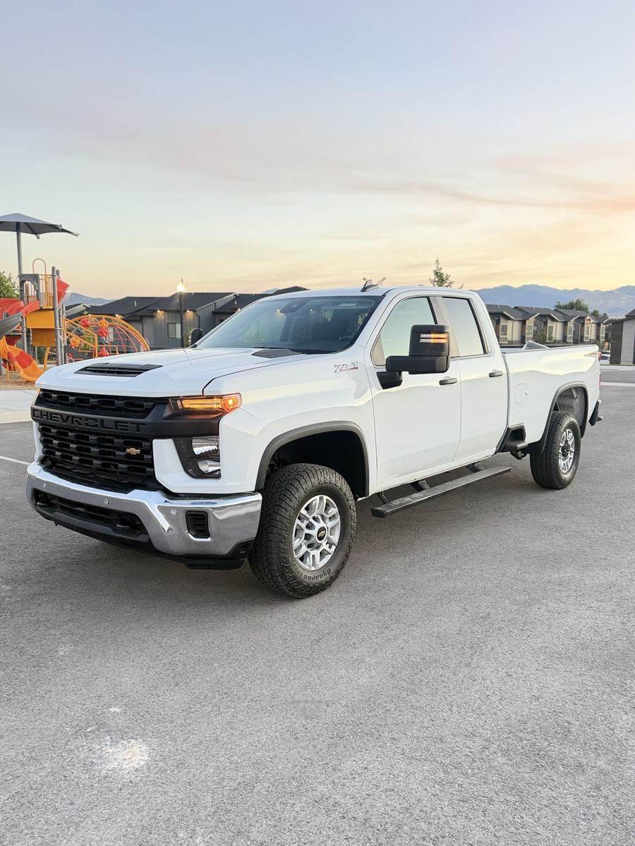 2023 Chevrolet Silverado 2500 LS
