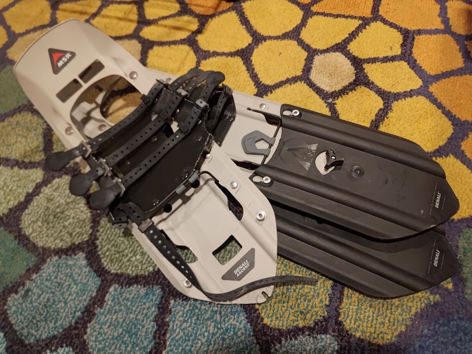 MSR Denali Ascent Snowshoes - With Flotation / Extension Tales.