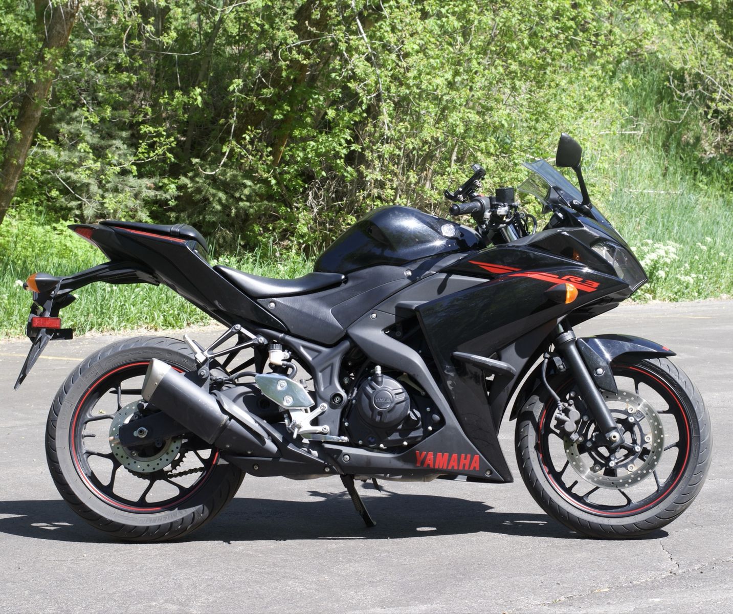 2015 Yamaha R3