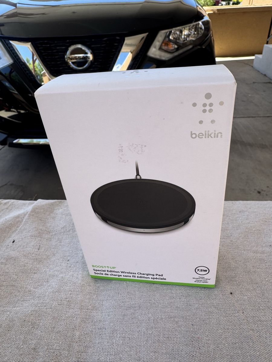 New Belkin Boost up wireless faster  charging pad