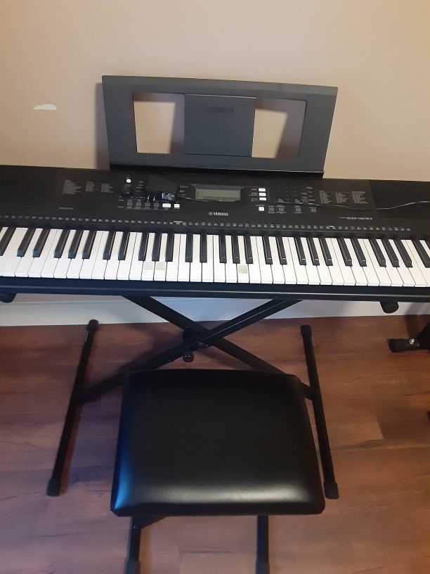 Piano Keyboard with Stand & Bench