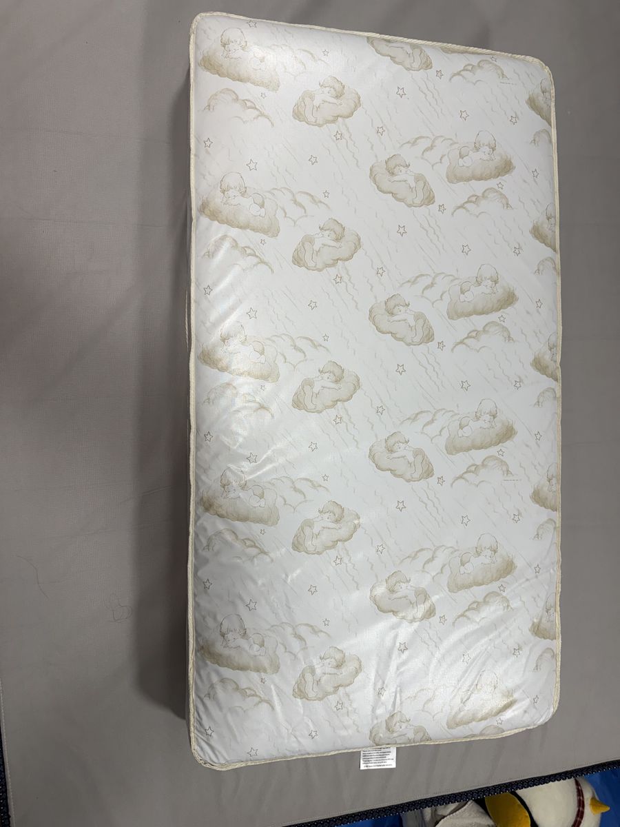 Baby /Toddler Crib Mattress - Like New