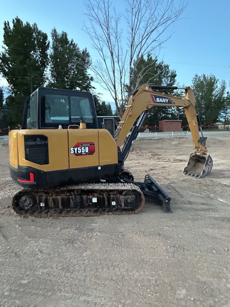 Sany SY55U Excavator - Compact Tracked Digging Machine