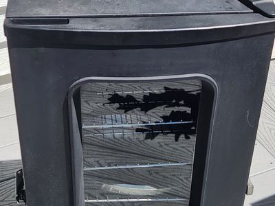 Masterbuilt 30 in electric digital smoker