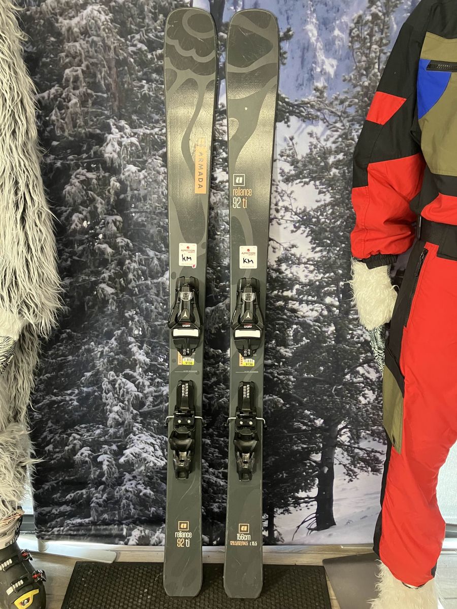 Used Armada Reliance 92 Ti 156cm Skis w/ ATOMIC NR Strive 11 GW Demo Binding